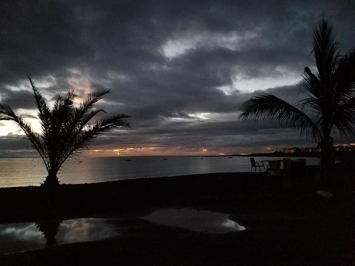 Apartamento Con Encanto En La Playa Frente Al Mar "Posada Rent House" Puerto del Rosario  Eksteriør bilde
